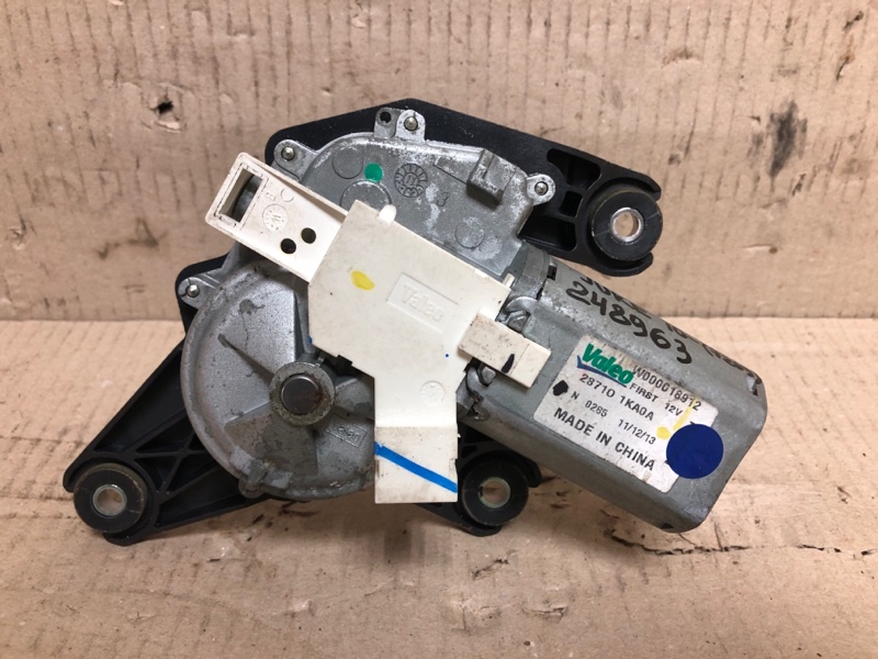 Моторчик стеклоочистителя задний NISSAN JUKE 10-19 Хетчбек 1.6 MR16DDT