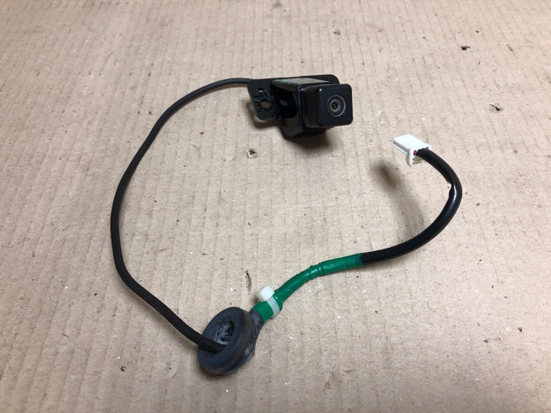 Камера заднего вида NISSAN JUKE 10-19 2012 Хетчбек 1.6 MR16DDT 28442-1KA0B Б/У