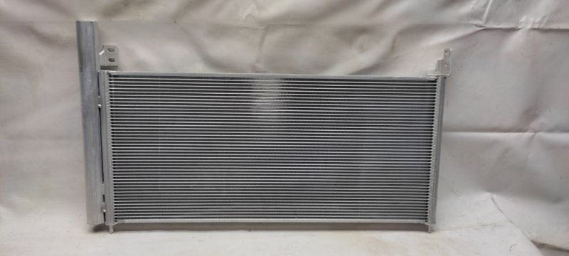 Радиатор кондиционера CT200 17- Радиатор кондиционера CT200 17-