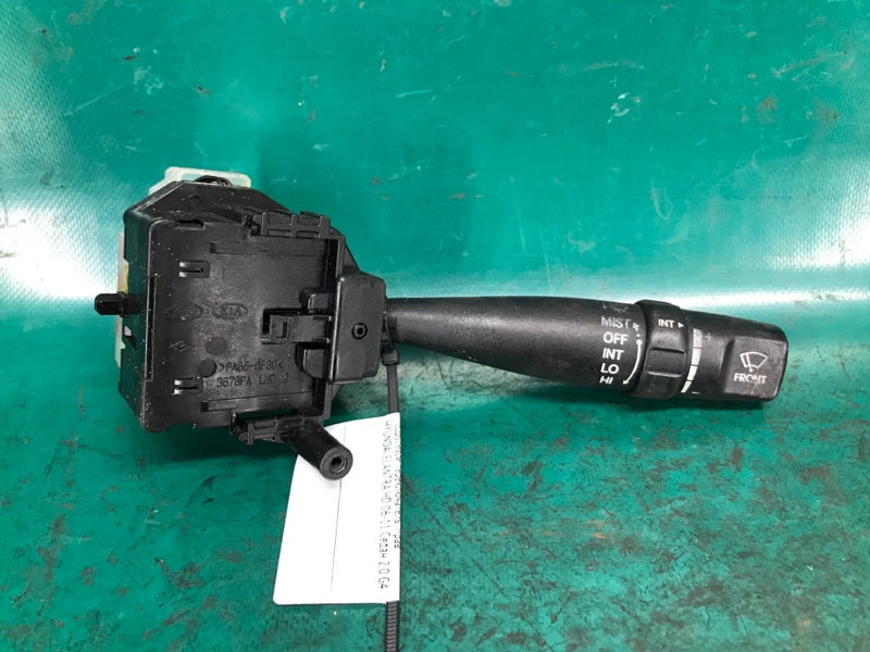 Подрулевой переключатель правый HYUNDAI ELANTRA HD 06-11 2008 Седан 2.0 G4GC 93420-2H201 Б/У