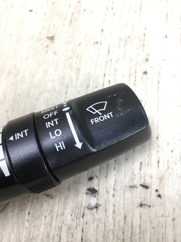 Подрулевой переключатель правый FORTE/CERATO TD 08-13 2009 TD 2.0 G4KD Подрулевой переключатель правый FORTE/CERATO TD 08-13 2009 TD 2.0 G4KD