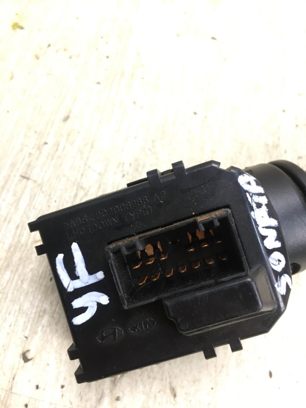 Подрулевой переключатель правый SONATA YF 10-14 2013 YF 2.4 G4KJ Подрулевой переключатель правый SONATA YF 10-14 2013 YF 2.4 G4KJ