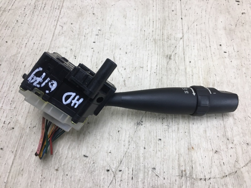 Подрулевой переключатель правый HYUNDAI ELANTRA HD 06-11 HD 2.0 G4GC