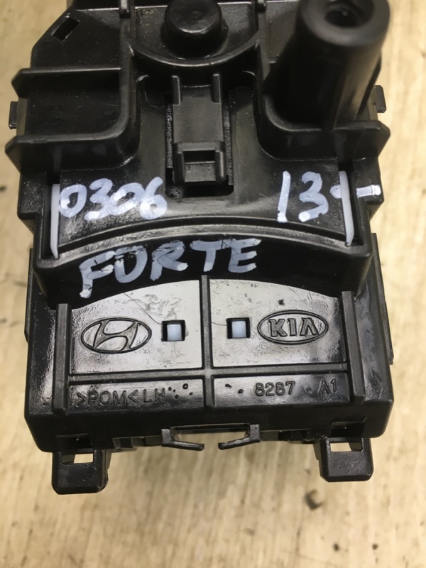 Подрулевой переключатель правый FORTE YD 12- 2018 BD 2.0 G4NH Подрулевой переключатель правый FORTE YD 12- 2018 BD 2.0 G4NH