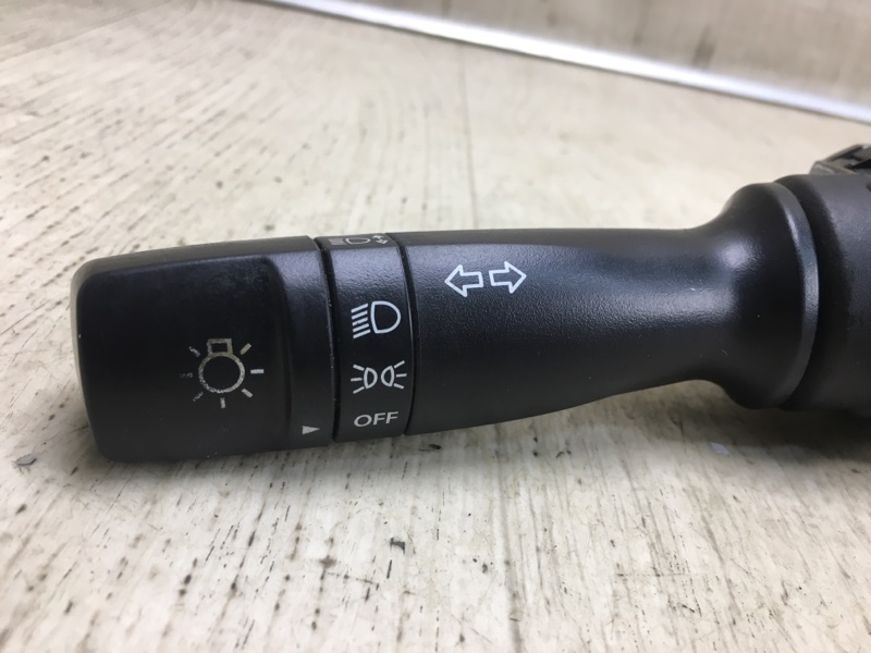 Подрулевой переключатель левый FORTE/CERATO TD 08-13 2009 TD 2.0 G4KD