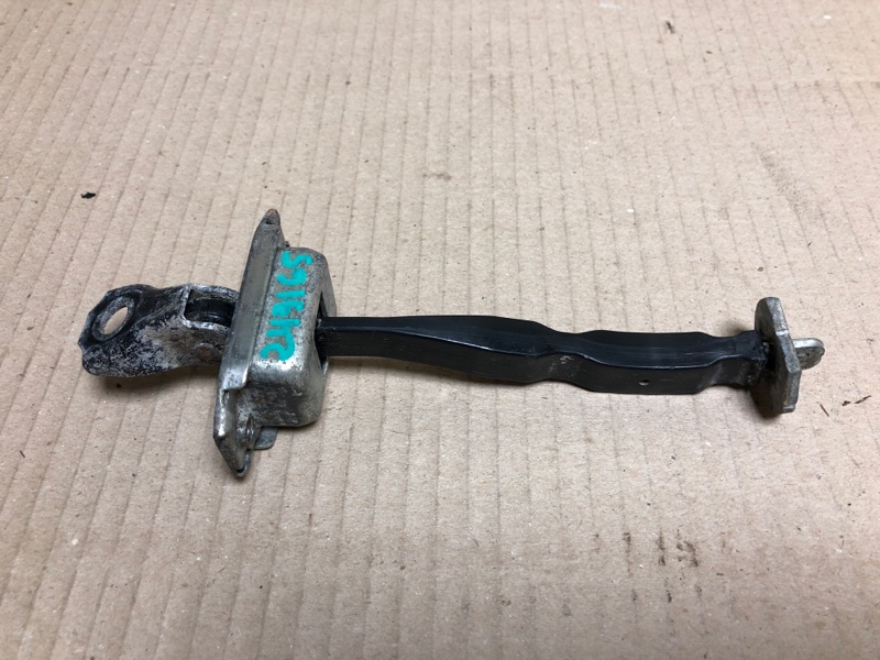 Ограничитель двери передний правый NISSAN X-TRAIL/ROGUE T32 13-20 T32 2.5 QR25DE Ограничитель двери передний правый NISSAN X-TRAIL/ROGUE T32 13-20 T32 2.5 QR25DE