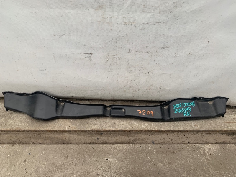 Защита заднего бампера NISSAN JUKE 10-19 2012 Хетчбек 1.6 MR16DDT 79122-1KA0A Б/У