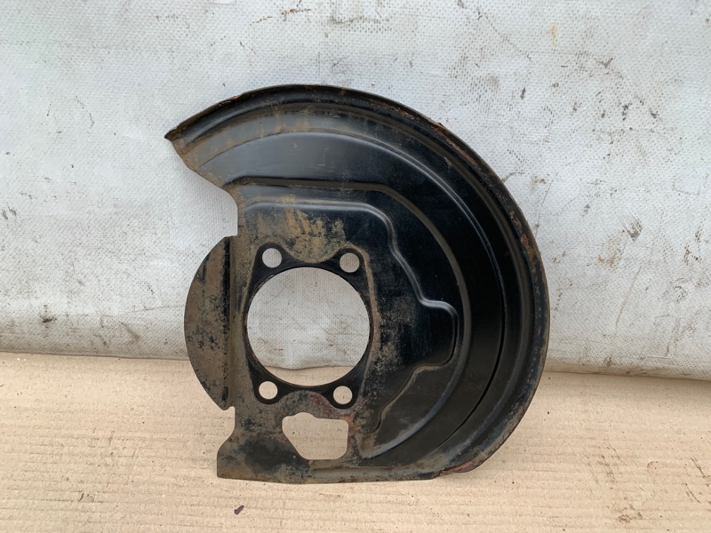 Защита тормозного диска передняя левая JUKE 10-19 2012 Хетчбек 1.6 MR16DDT