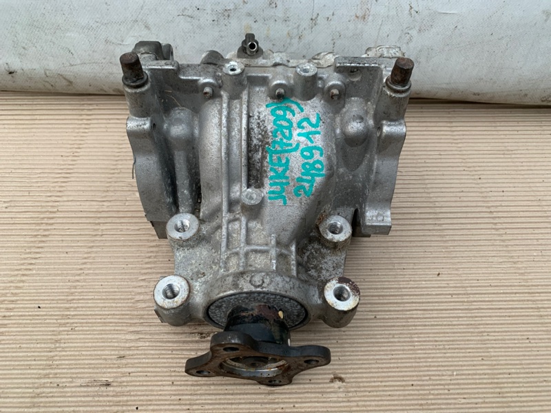 Редуктор задний NISSAN JUKE 10-19 2012 Хетчбек 1.6 MR16DDT 38300-1KD0A Б/У