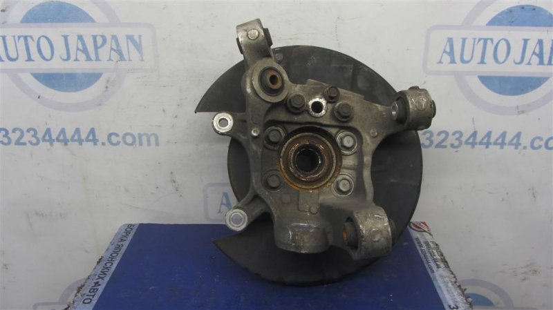 Ступица задняя левая M35/M45 04-10 2006 Седан 3.5 VQ35DE Ступица задняя левая M35/M45 04-10 2006 Седан 3.5 VQ35DE