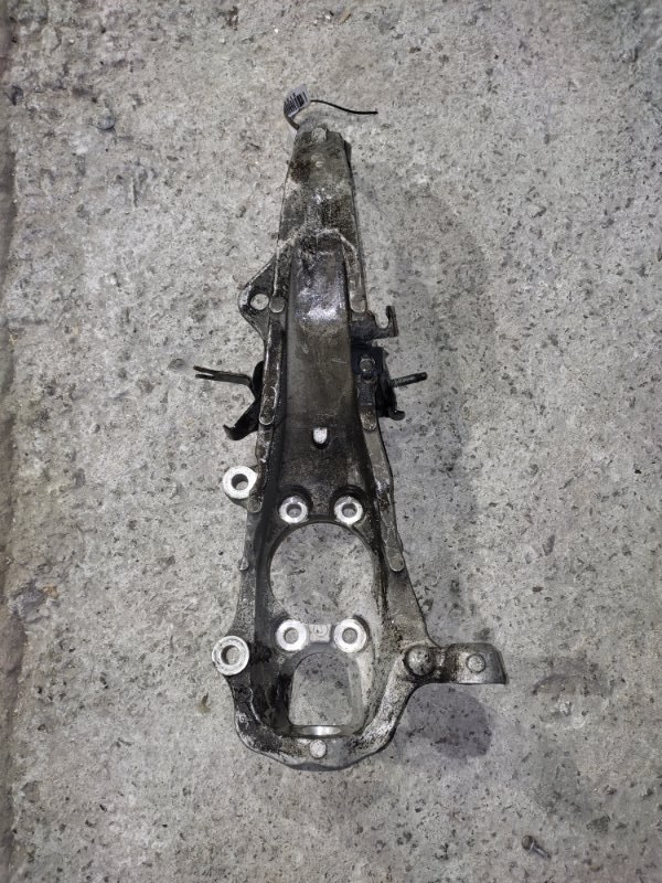 Кулак поворотный передний правый INFINITI G25/G35/G37/Q40 06-14 2009 COUPE 3.7 VQ37VHR 40014-EG000 Б/У