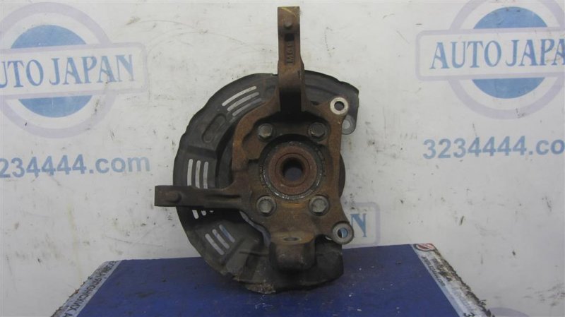 Ступица передняя левая GALANT 03-12