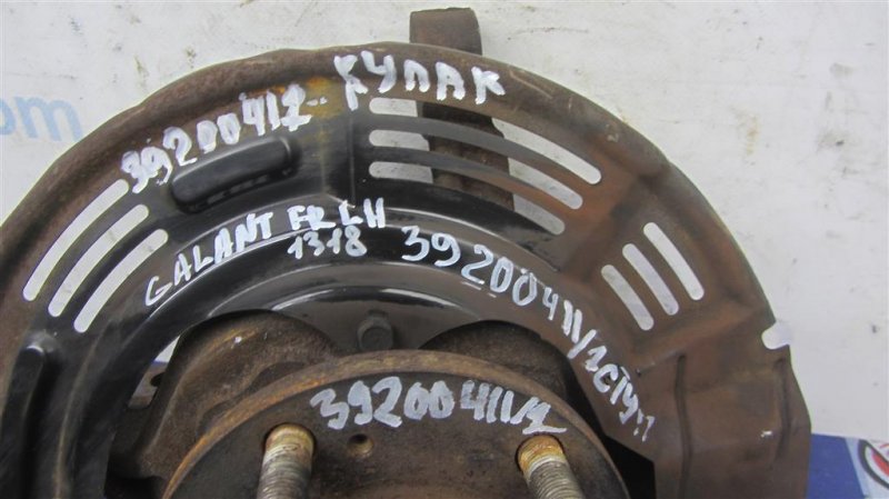 Ступица передняя левая MITSUBISHI GALANT 03-12 Седан 2.4