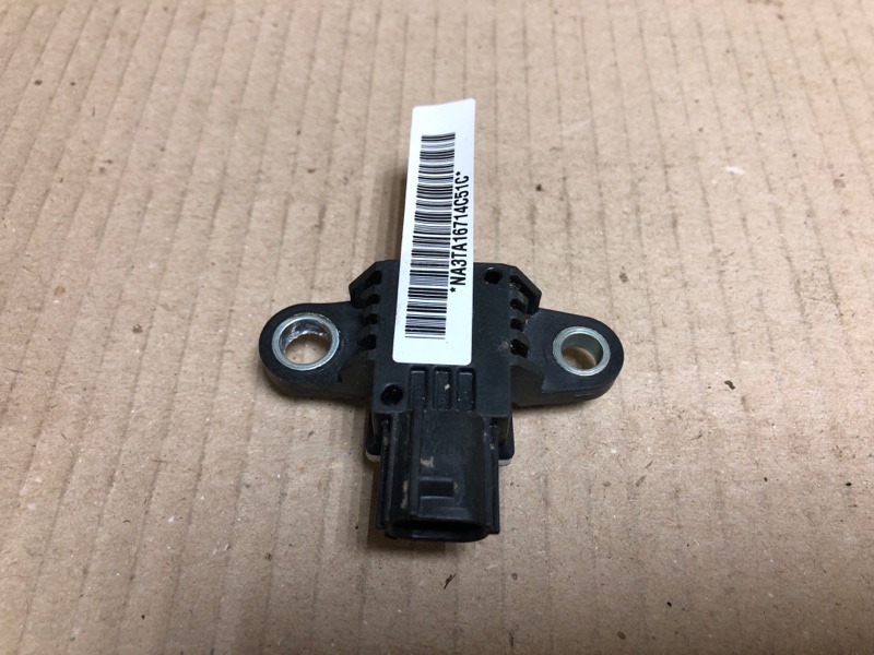 Датчик удара передний левый NISSAN X-TRAIL/ROGUE T32 13-20 2016 T32 2.5 QR25DE 98836-3TA5B Б/У