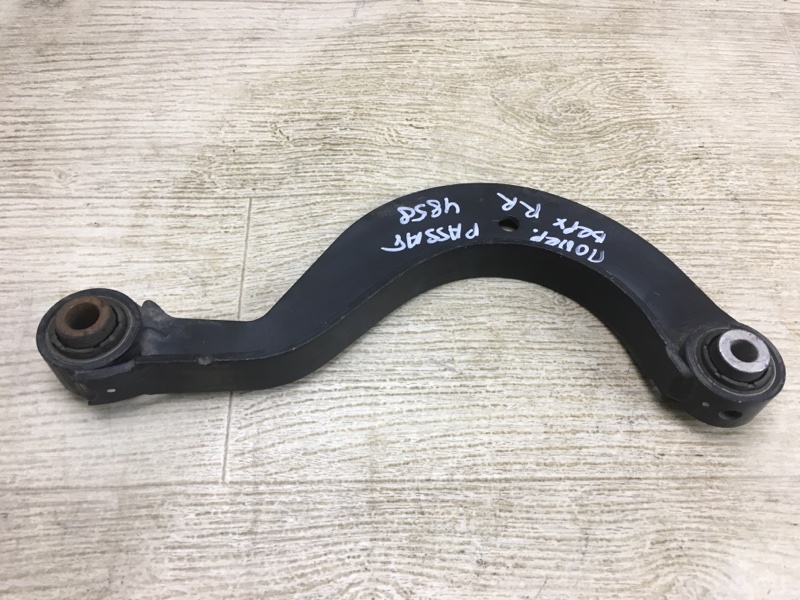 Рычаг задней подвески поперечный верхний PASSAT B7 11-15 2013 A32 CBTA 2.5L