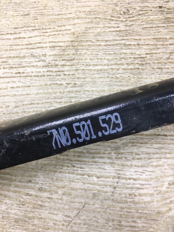 Рычаг задней подвески поперечный нижний левый PASSAT B7 11-15 2014 A32 1.8 CPRA