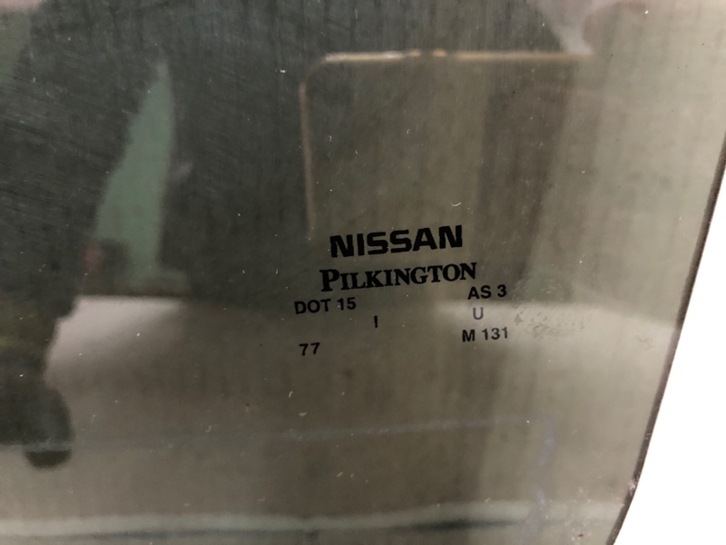 Стекло двери заднее левое X-TRAIL/ROGUE T32 13-20 2016 T32 2.5 QR25DE