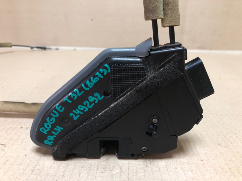 Замок двери задний левый NISSAN X-TRAIL/ROGUE T32 13-20 T32 2.5 QR25DE