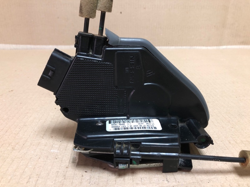 Замок двери задний левый X-TRAIL/ROGUE T32 13-20 2016 T32 2.5 QR25DE