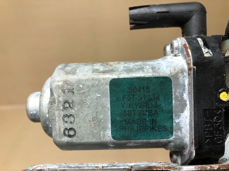 Замок крышки багажника X-TRAIL/ROGUE T32 13-20 2016 T32 2.5 QR25DE