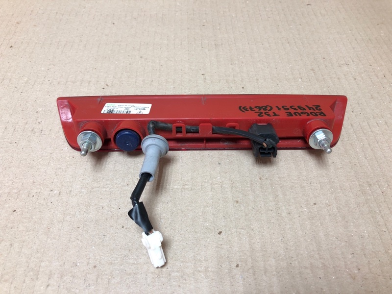 Стоп-сигнал NISSAN X-TRAIL/ROGUE T32 13-20 T32 2.5 QR25DE