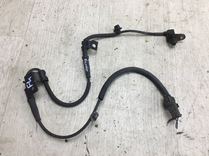 Датчик ABS передний левый FORTE/CERATO TD 08-13 2009 TD 2.0 G4KD