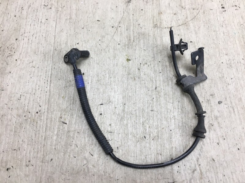 Запчасть датчик abs задний левый HYUNDAI ACCENT RB 10- 2015 RB 1.6 G4FD 95680-1R100 Б/У Датчик ABS задний левый HYUNDAI ACCENT RB 10- 2015 RB 1.6 G4FD 95680-1R100 Б/У