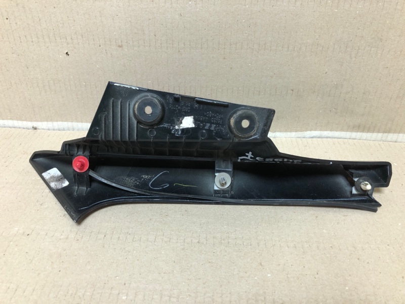 Спойлер крышки багажника задний левый NISSAN X-TRAIL/ROGUE T32 13-20 T32 2.5 QR25DE