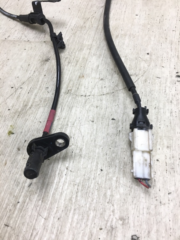 Датчик ABS передний правый HYUNDAI SONATA LF 2014- LF 2.4 G4KJ Датчик ABS передний правый HYUNDAI SONATA LF 2014- LF 2.4 G4KJ