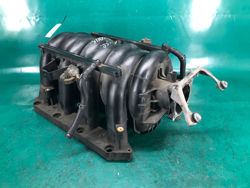 Коллектор впускной QX56 / TITAN / ARMADA 04-16 2005 Внедорожник VK56DE