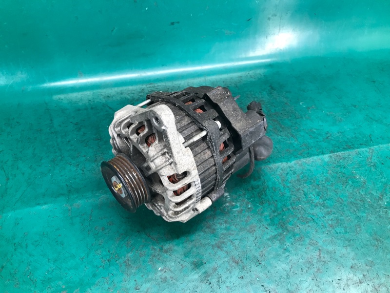 Генератор HYUNDAI ELANTRA HD 06-11 2008 Седан 2.0 G4GC 37300-23650 Б/У