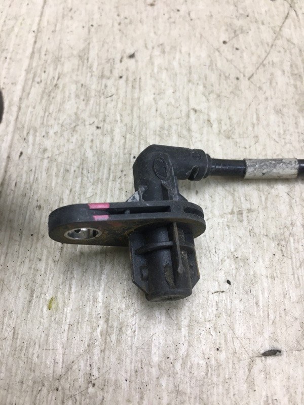 Датчик ABS передний левый KIA RIO UB 2011-2017 UB 1.6 G4FD Датчик ABS передний левый KIA RIO UB 2011-2017 UB 1.6 G4FD