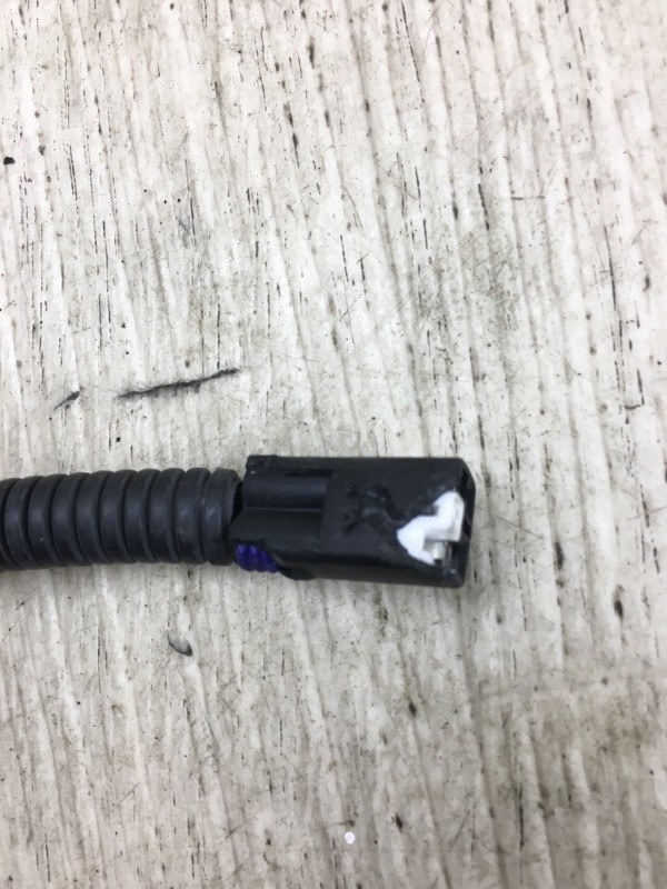 Датчик ABS передний левый RIO UB 2011-2017 2012 UB 1.6 G4FD Датчик ABS передний левый RIO UB 2011-2017 2012 UB 1.6 G4FD