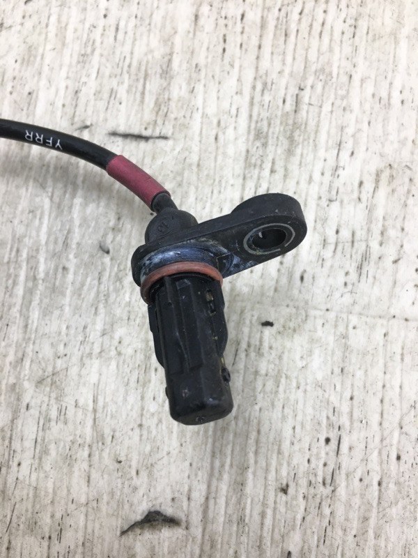 Датчик ABS задний правый SONATA YF 10-14 2012 YF 2.4 G4KK Датчик ABS задний правый SONATA YF 10-14 2012 YF 2.4 G4KK