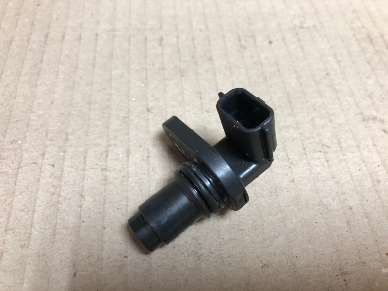 Датчик положения распредвала NISSAN X-TRAIL/ROGUE T32 13-20 2016 T32 2.5 QR25DE 23731-JA11B Б/У