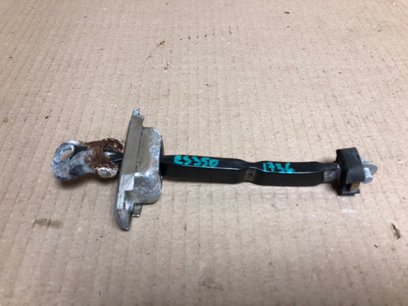 Запчасть ограничитель двери задний правый LEXUS ES350 06-12 2008 XV40 3.5 2GR-FE 68630-33080 Б/У Ограничитель двери задний правый LEXUS ES350 06-12 2008 XV40 3.5 2GR-FE 68630-33080 Б/У