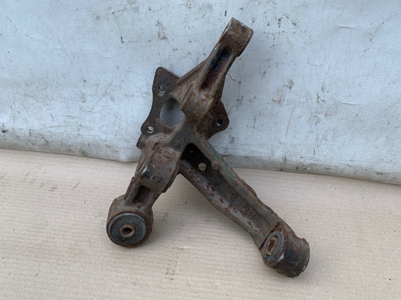 Цапфа правая ES350 06-12 2008 XV40 3.5 2GR-FE