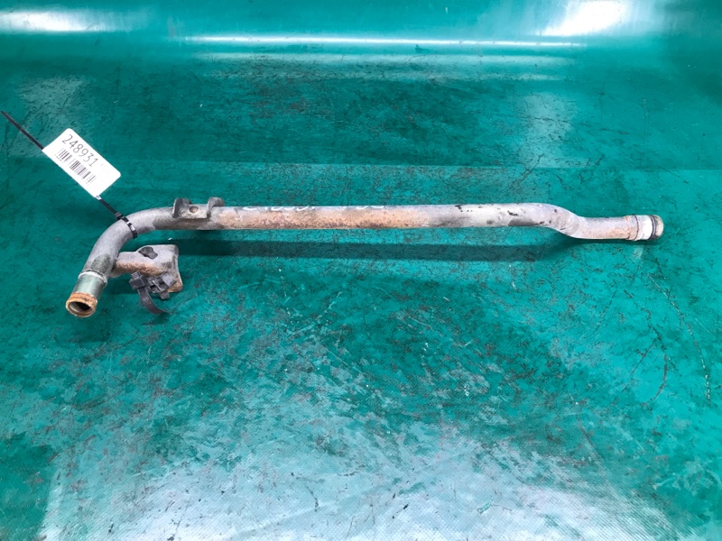 Патрубок системы охлаждения INFINITI QX56 / TITAN / ARMADA 04-16 Внедорожник VK56DE Патрубок системы охлаждения INFINITI QX56 / TITAN / ARMADA 04-16 Внедорожник VK56DE