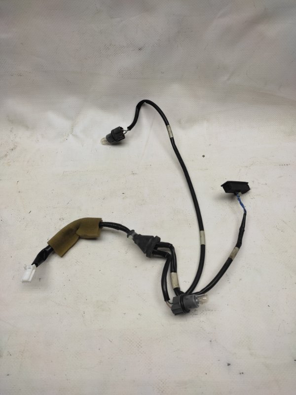 Кнопка открывания багажника наружная INFINITI Q50 15-20 2016 Седан 3.0 VR30DDTT 25380-4GA0A Б/У