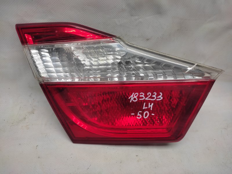 Запчасть фонарь внутренний задний левый TOYOTA CAMRY 50 12-15 81591-06500 Б/У Фонарь внутренний задний левый TOYOTA CAMRY 50 12-15 81591-06500 Б/У