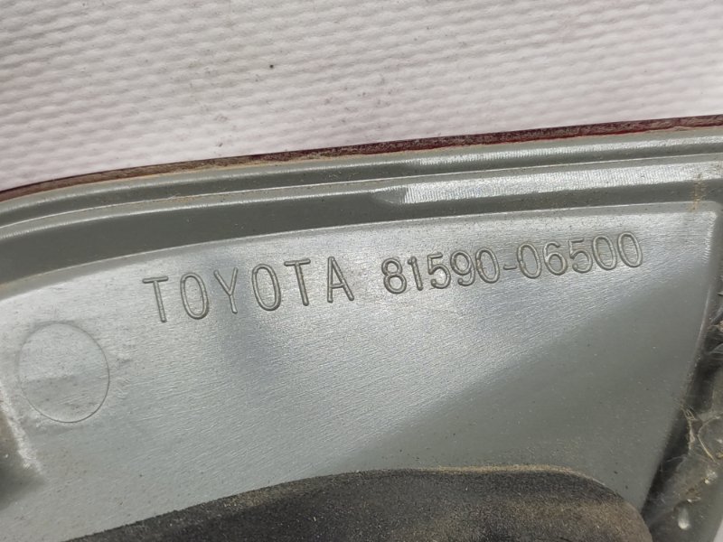 Фонарь внутренний задний левый TOYOTA CAMRY 50 12-15 Фонарь внутренний задний левый TOYOTA CAMRY 50 12-15