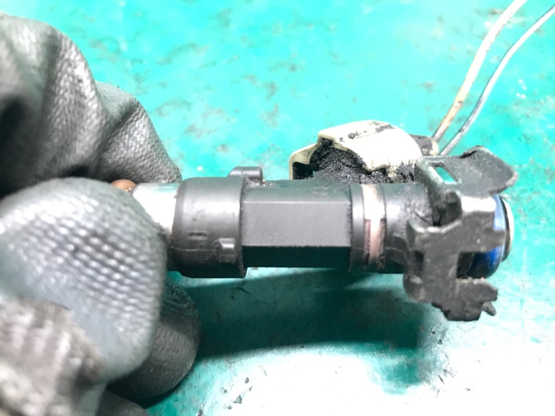 Форсунка топливная QX56 / TITAN / ARMADA 04-16 2005 Внедорожник VK56DE Форсунка топливная QX56 / TITAN / ARMADA 04-16 2005 Внедорожник VK56DE