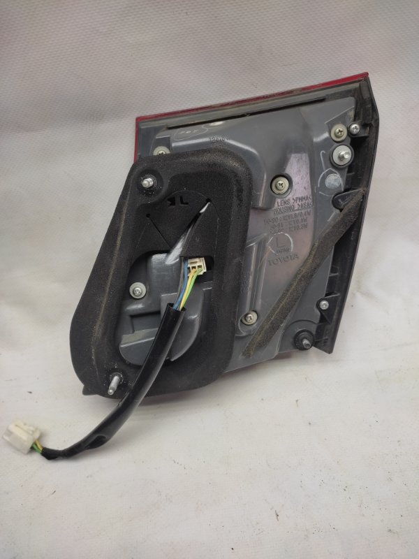 Фонарь внутренний задний левый LS460 06-12 2007 Седан 4.6