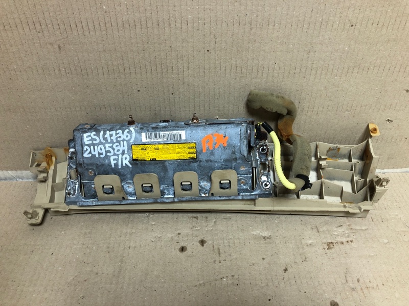 Подушка безопасности в колени правая ES350 06-12 2008 XV40 3.5 2GR-FE