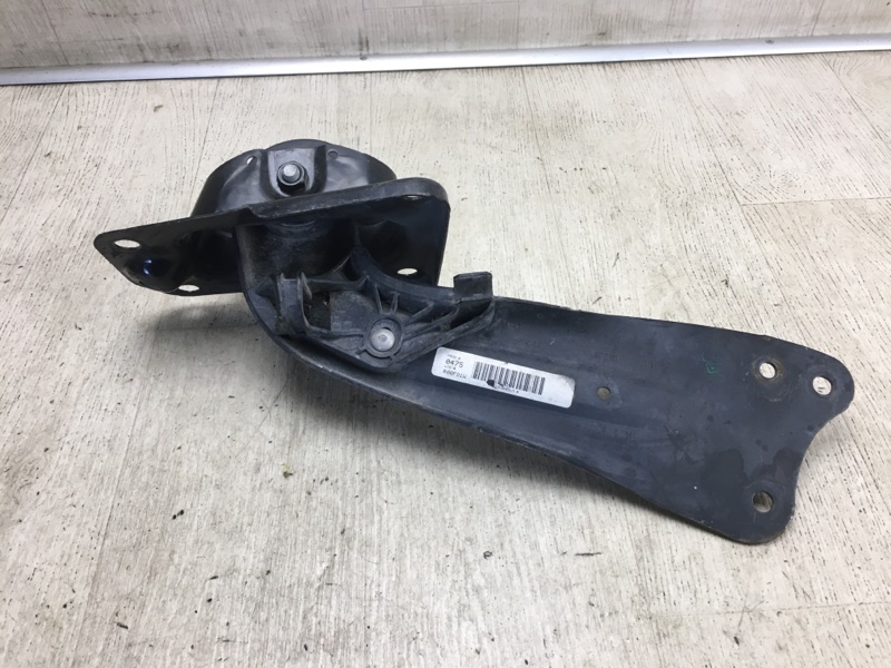 Рычаг задней подвески продольный правый JETTA USA 10-17 2013 162 1.8 CPRA