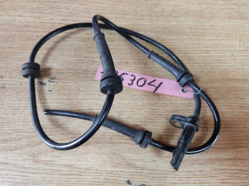 Датчик ABS передний левый INFINITI M35/M45 04-10 Б/У