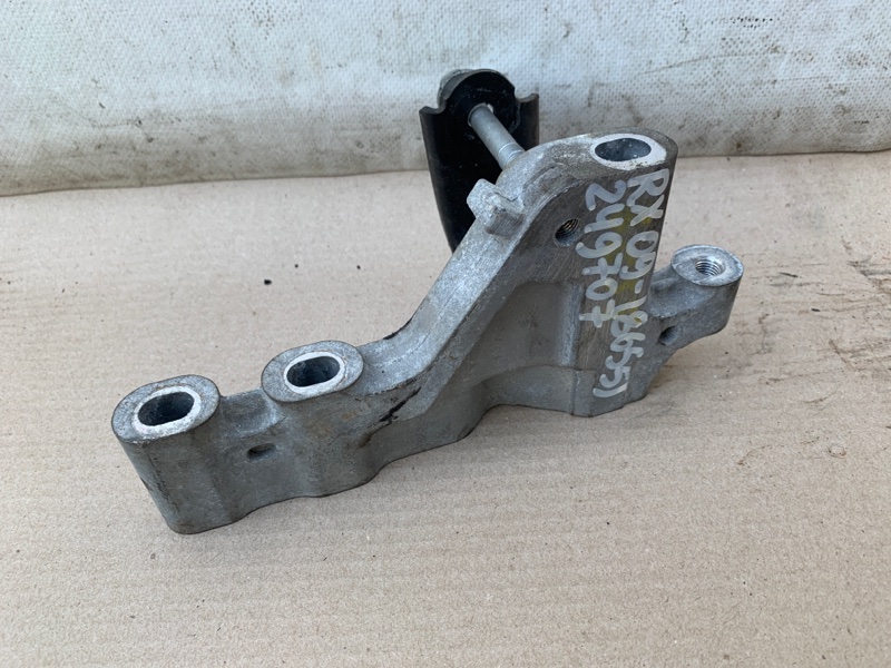 Кронштейн опоры двигателя правый LEXUS RX350/450 09-15 2012 GGL10L 3.5 2GR-FE 12313-0P060 Б/У