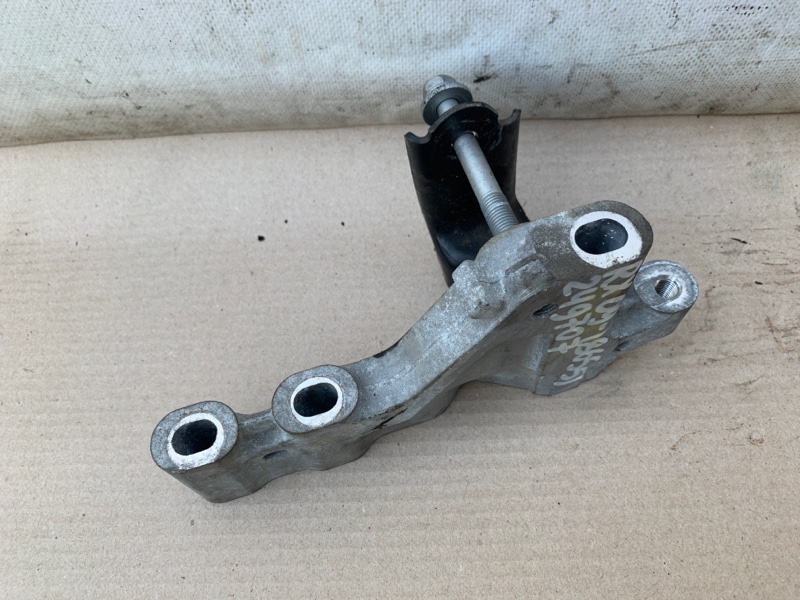 Кронштейн опоры двигателя правый RX350/450 09-15 2012 GGL10L 3.5 2GR-FE