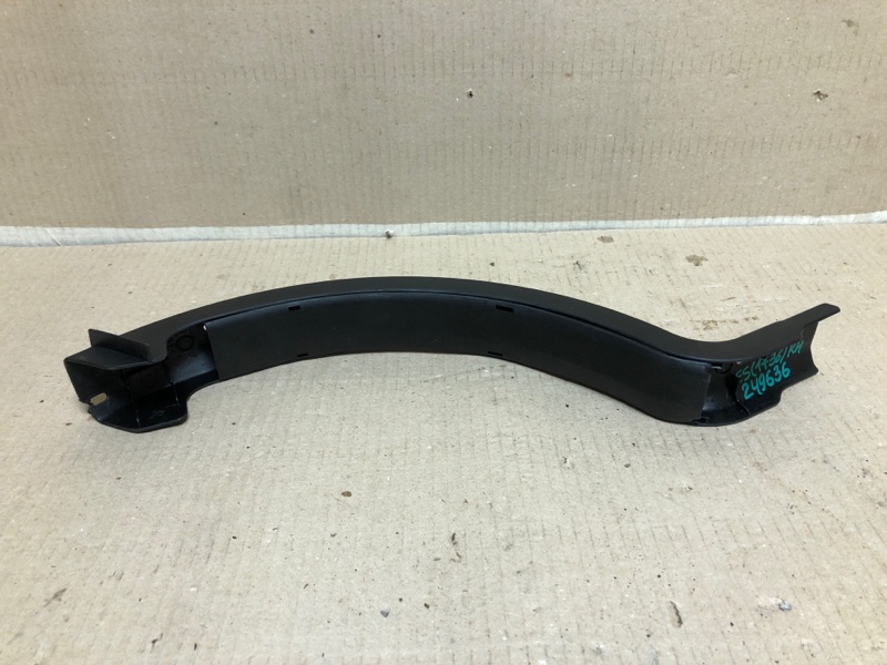 Накладка петли крышки багажника правая ES350 06-12 2008 XV40 3.5 2GR-FE Накладка петли крышки багажника правая ES350 06-12 2008 XV40 3.5 2GR-FE