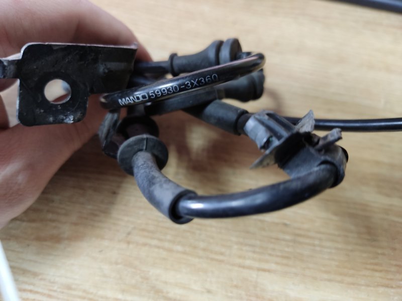 Датчик ABS задний правый HYUNDAI ELANTRA MD 10-15 Седан 1.8 G4NB